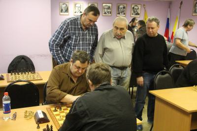 Сергей Газакаев завоевал звание чемпиона Рязани по блиц-шахматам